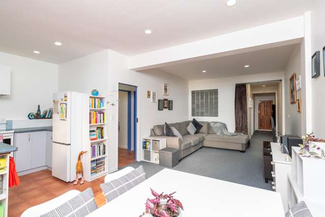 100 McLeod Street Elderslea_1