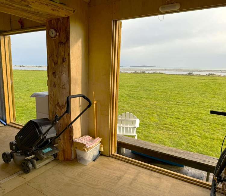 25 Fox Moth Drive Haast_8