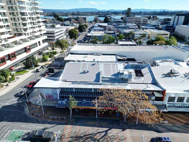 Unit 7, 109 Devonport Road City Centre_2