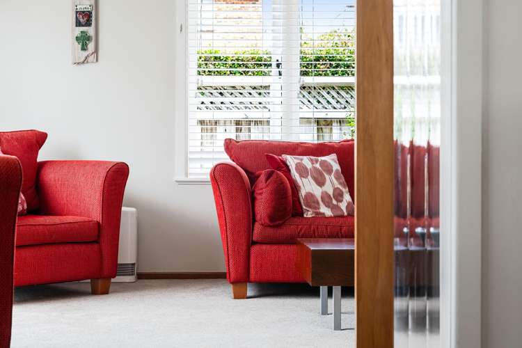 2/233b Hillsborough Road Mount Roskill_26