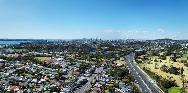 202/1028 Great North Road Point Chevalier_13