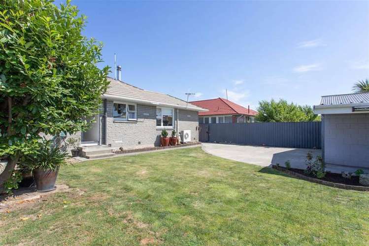 21 Oriana Crescent Hornby_16