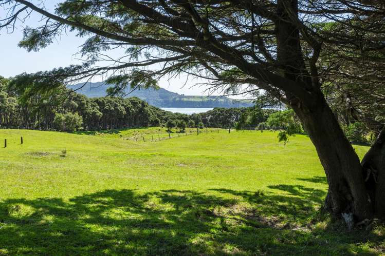 5114 Te Araroa Road Hicks Bay_10