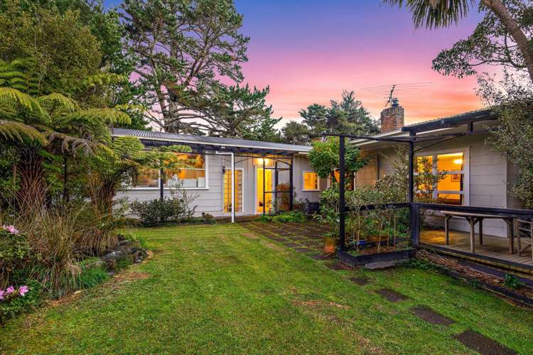 198 Birdwood Road Massey_0