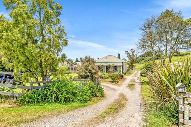 Cute Cottage With Two Surprises