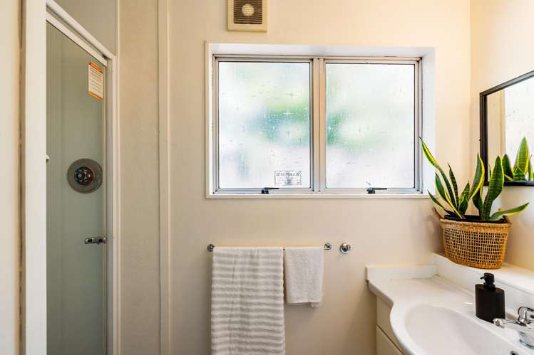 206 Knight Street Hastings_16