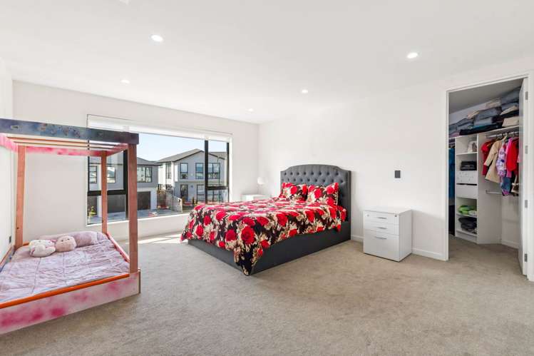 17 Tullymore Drive Flat Bush_11