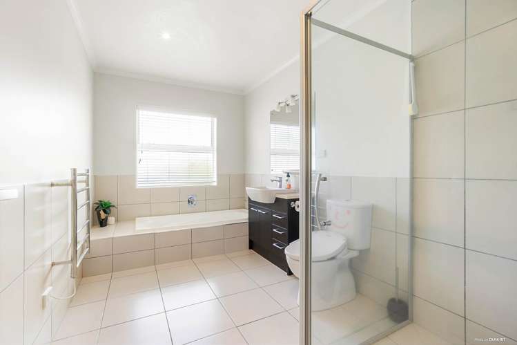 21 Station Street Hobsonville_12