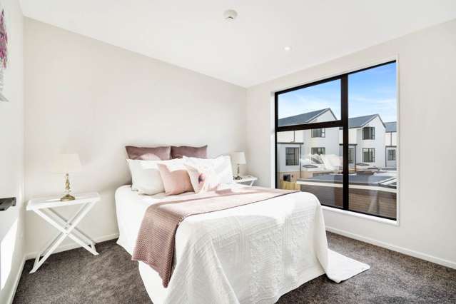 6 Totara Haeata Lane Flat Bush_1