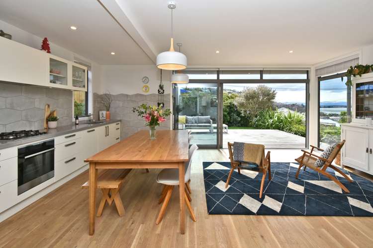 27 Moncks Spur Road Redcliffs_6