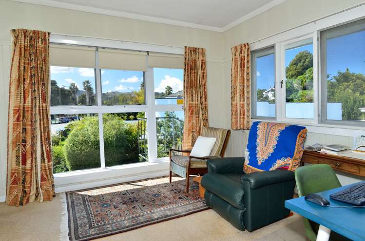 73 Esplanade Kaiti_15