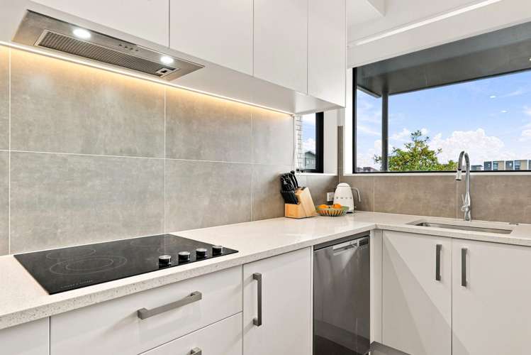 37 Peihana Road Hobsonville_10