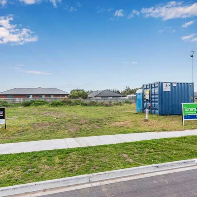 105 The Drive Otaihanga_4