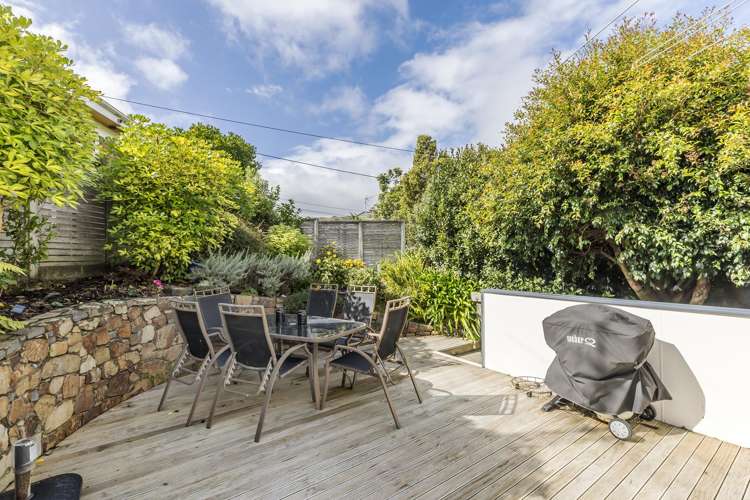 13 Kowhai Street Tawa_21
