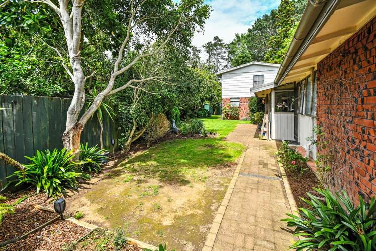 26 Oakmont Place Wattle Downs_18