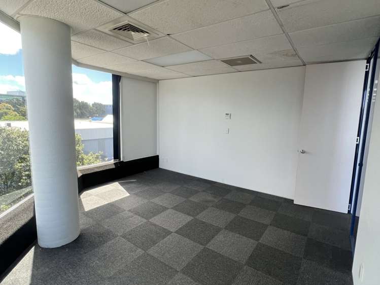 Level 3/2 Kalmia Street Ellerslie_1