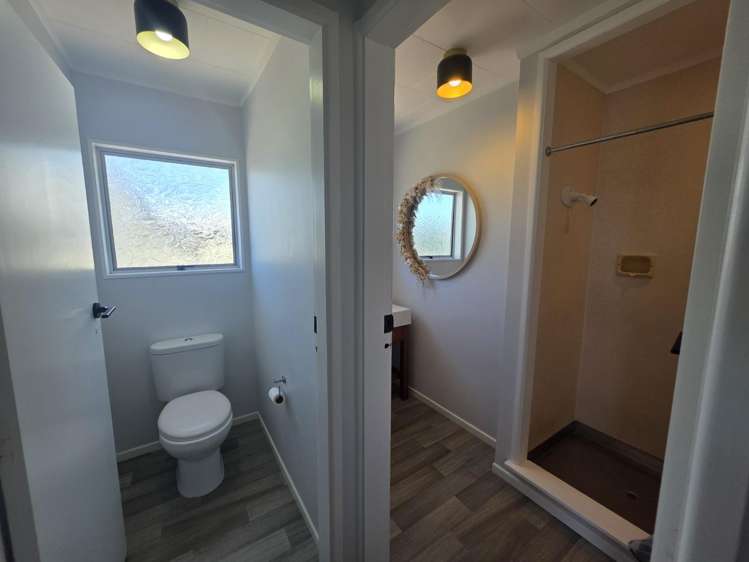 96 Karewa Parade 1131_8