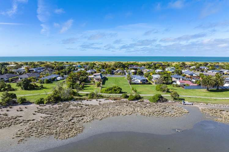 78 Rocking Horse Road Southshore_6