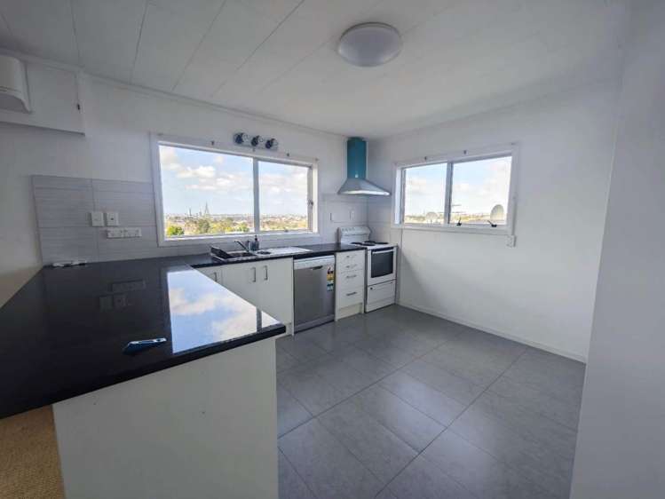 1/457 Glenfield Road Glenfield_24