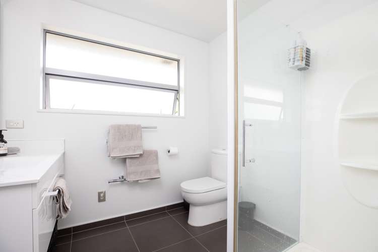 17 Philippe Avenue Yaldhurst_10