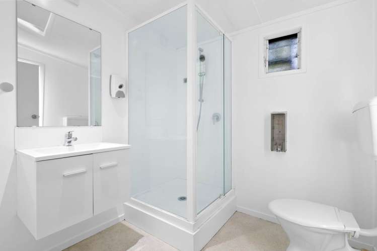 2/63 Wellington Street Howick_7