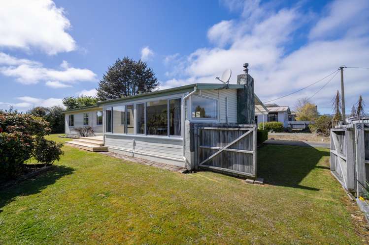 18 Pompolona Street Te Anau_28