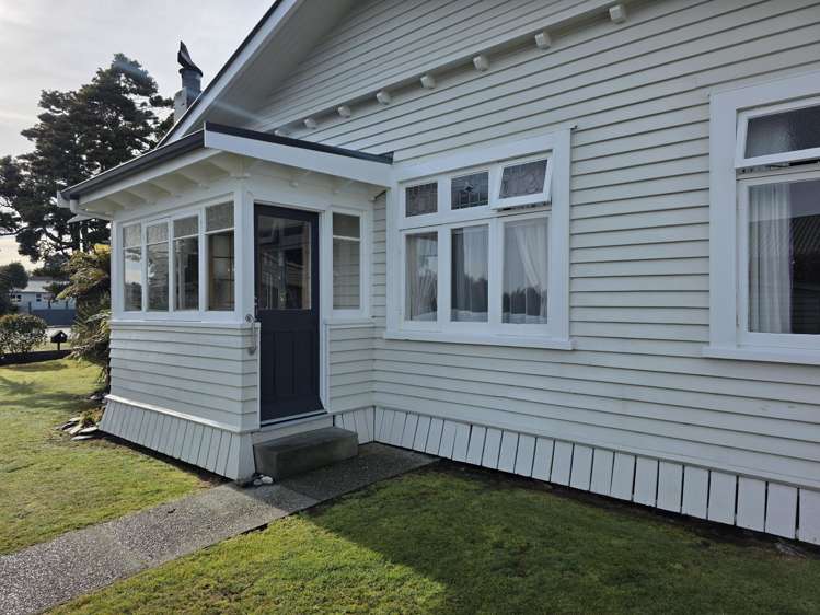 153 Weld Street Hokitika_30