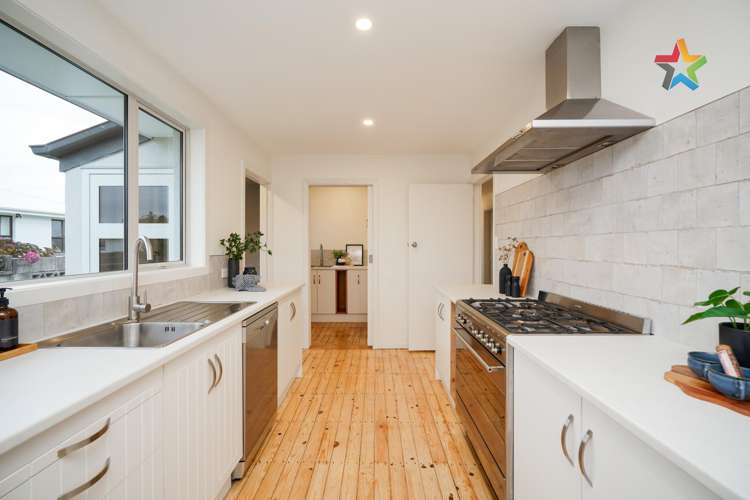 21 Dumbarton Place Strathern_4