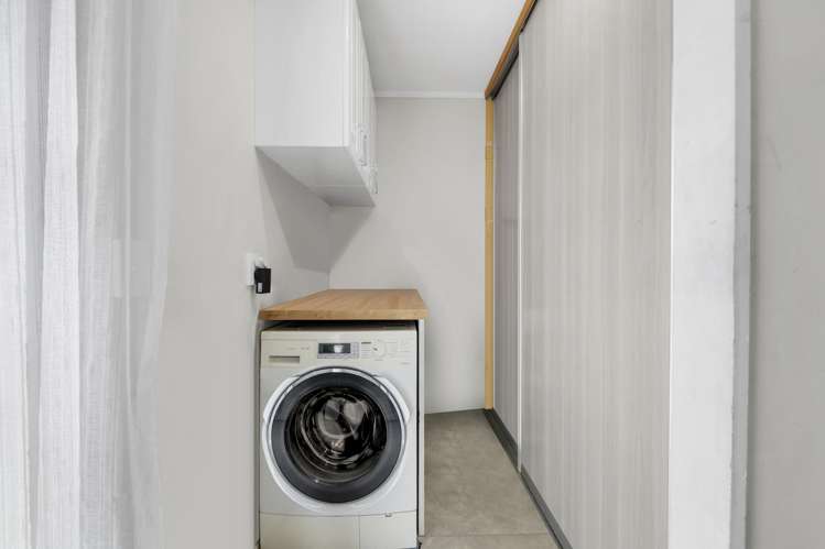 518 & A Chapel Road East Tamaki_18