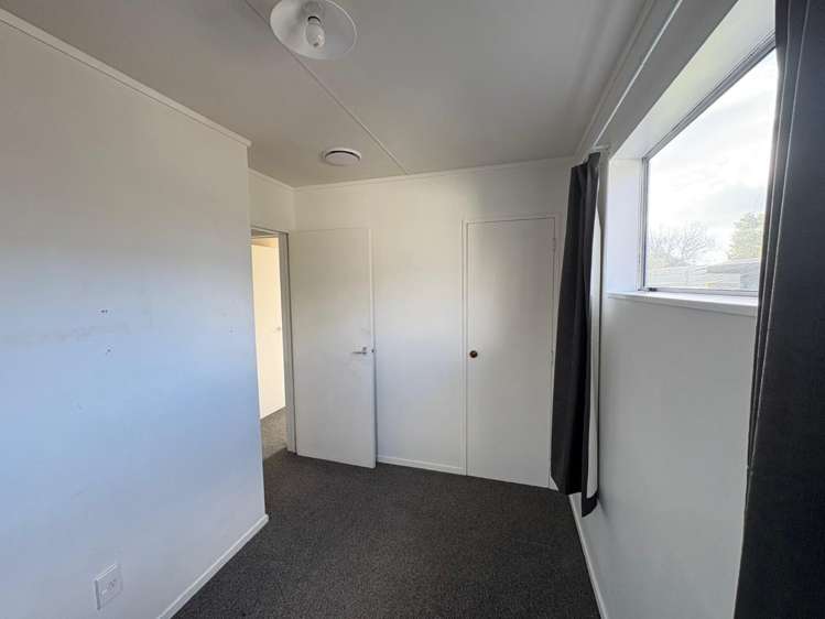 65 Meadowvale Drive 10516_5