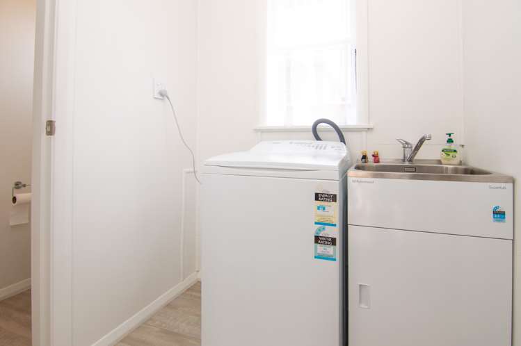 5 Sefton Avenue Highbury_16