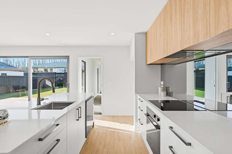 334 A&B Cranford Street_4