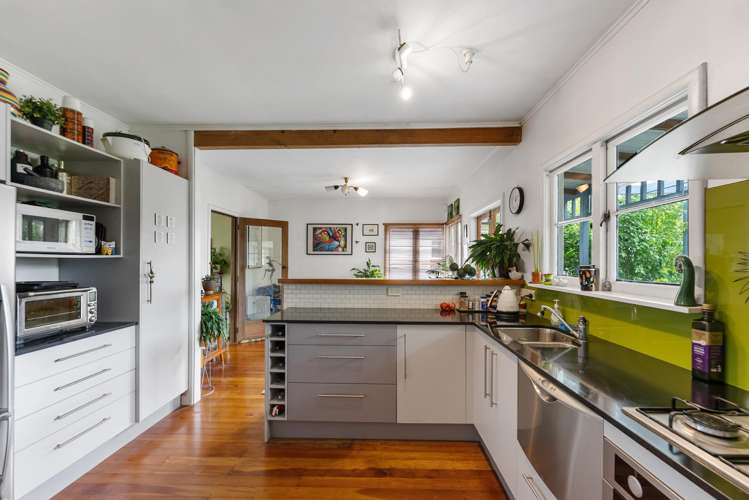 55 Coronation Road Mangere Bridge_14