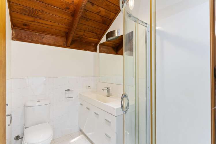 7 Eucalyptus Place Beach Haven_14