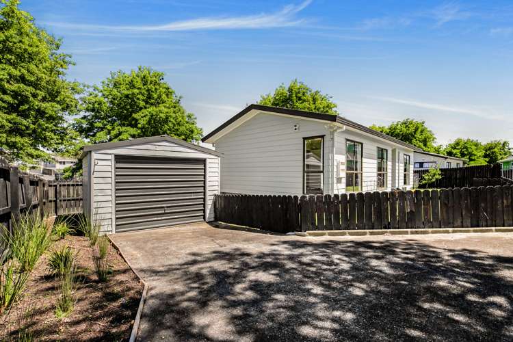 1/11 Blackgate Place Manurewa_11