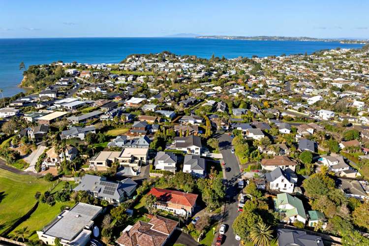 38B Amorino Drive Red Beach_22