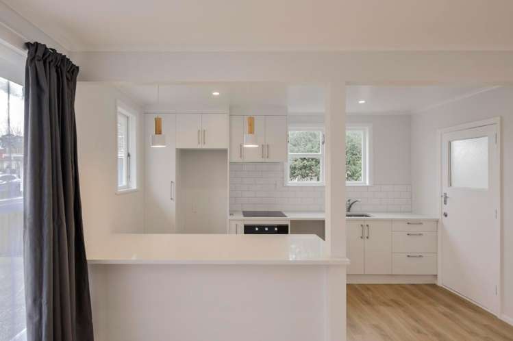  B/72 Swaffield Road Papatoetoe_3