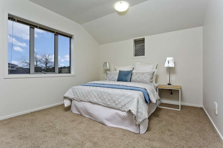 5/4 John Jennings Drive Oteha_4