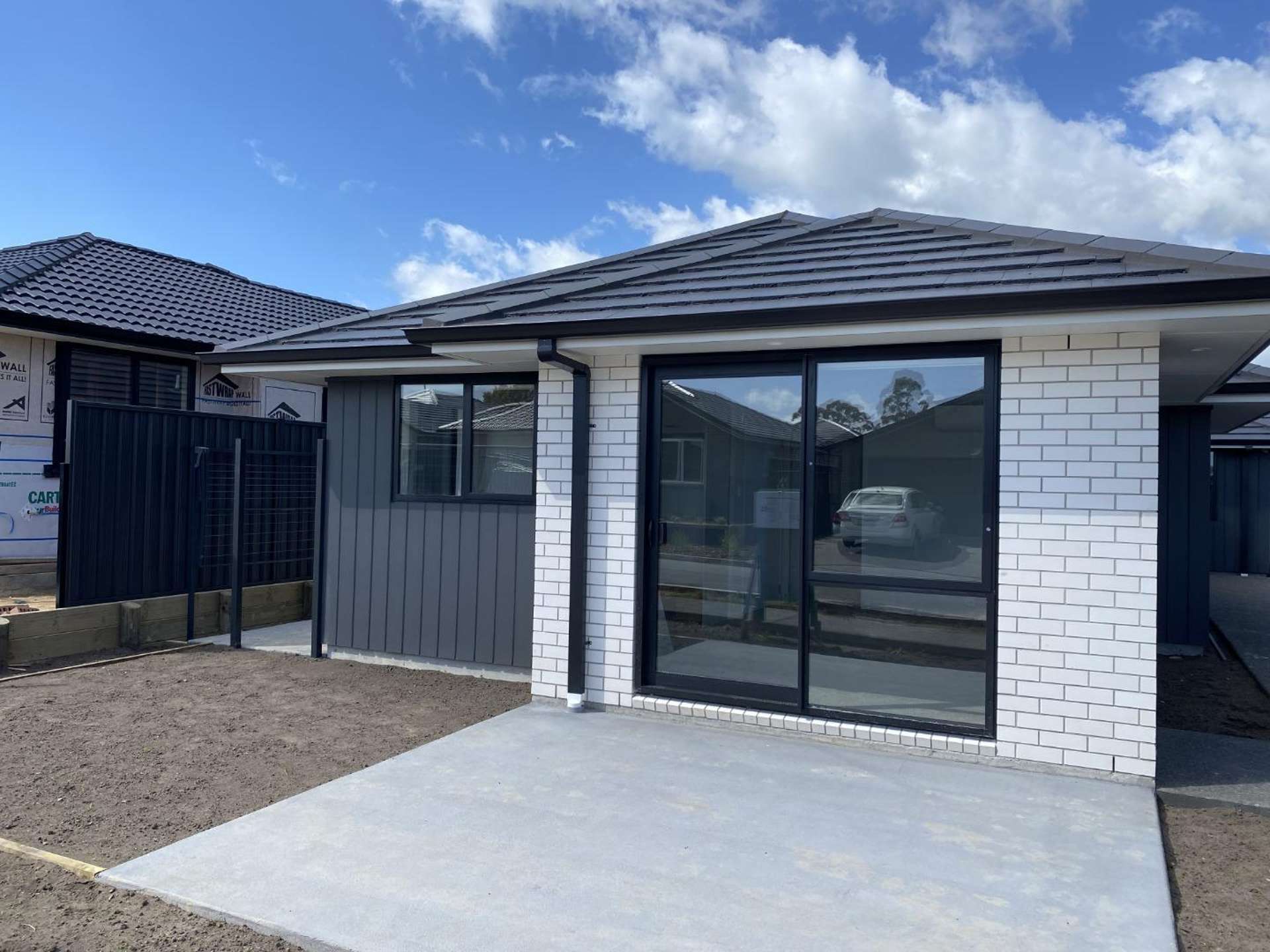 17b Pioneer Crescent 1119_0