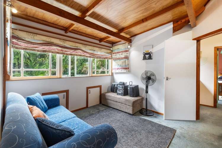 6 Cochran Road Oratia_21