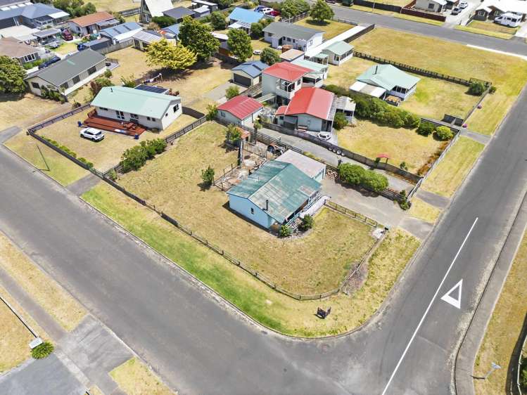 7 Takitimu Street Waitarere Beach_5