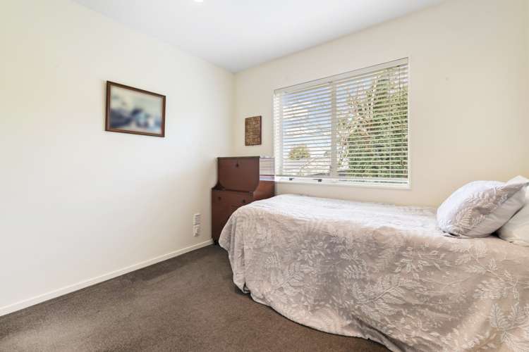 2/34 Parkhill Road Mellons Bay_18