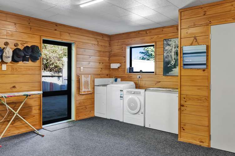 69 Egmont Street Hawera_20