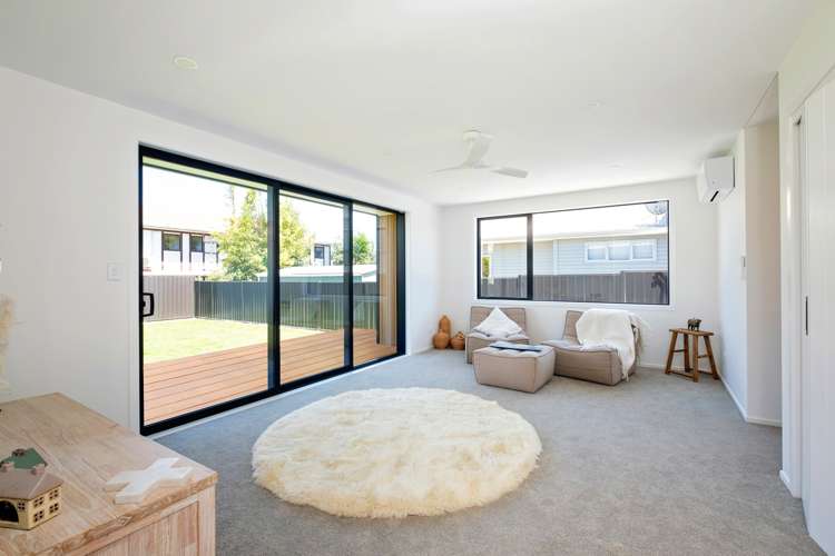 96 Charles Street Westshore_22