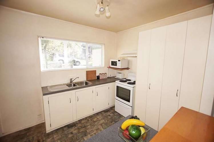 11 Glenwood Avenue Birkenhead_16