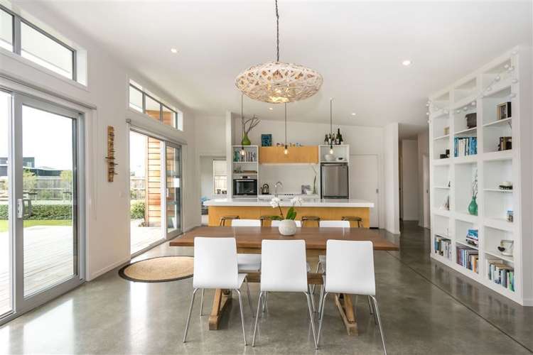 11 Nottinghill Drive Springlands_10