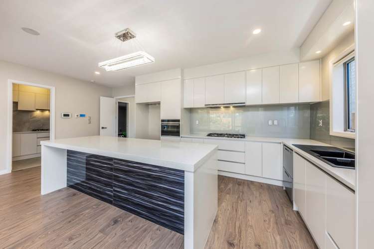 5 Puoro Street Flat Bush_5