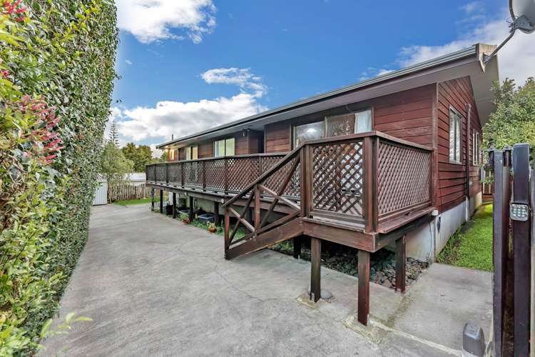 57A Tirimoana Road Te Atatu South_26