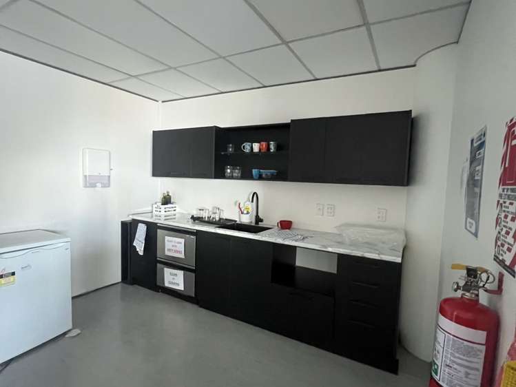 Level 1/8 Gloucester Park Road Onehunga_3