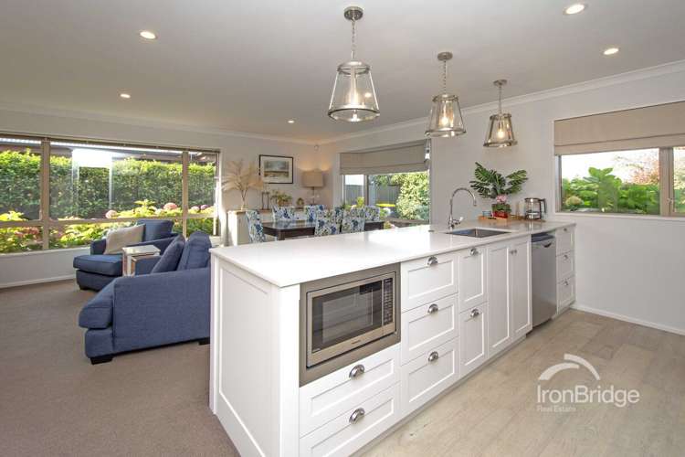 8 Marguerite Place Aidanfield_5